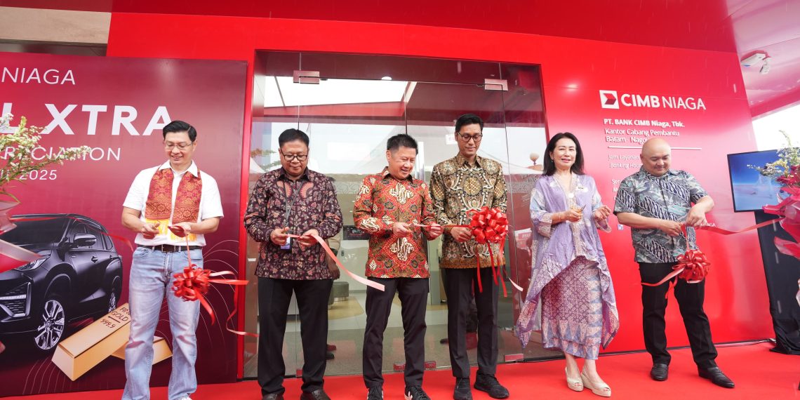 CIMB Niaga meresmikan Digital Branch Batam-Nagoya.