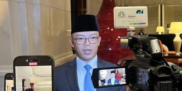 Menteri Luar Negeri Sugiono menyampaikan keterangannya setelah Jamuan Makan Malam Kenegaraan di Kompleks Istana Kepresidenan Turkiye, 10 April 2025 Foto: BPMI Setpres)