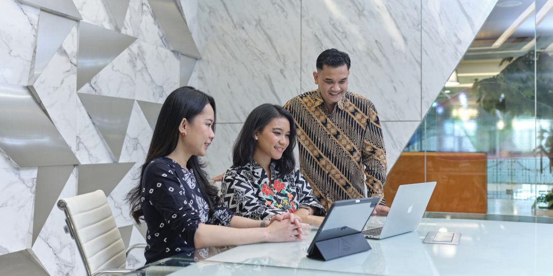 Ilustrasi pelayanan BRI Danareksa