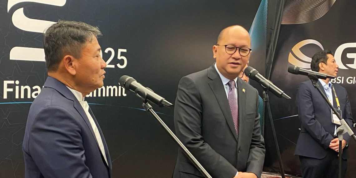 Rosan Ungkap Strategi Dorong Pertumbuhan Industri Keuangan Syariah RI