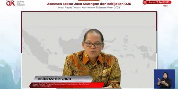 Ogi Prastomiyono - OJK