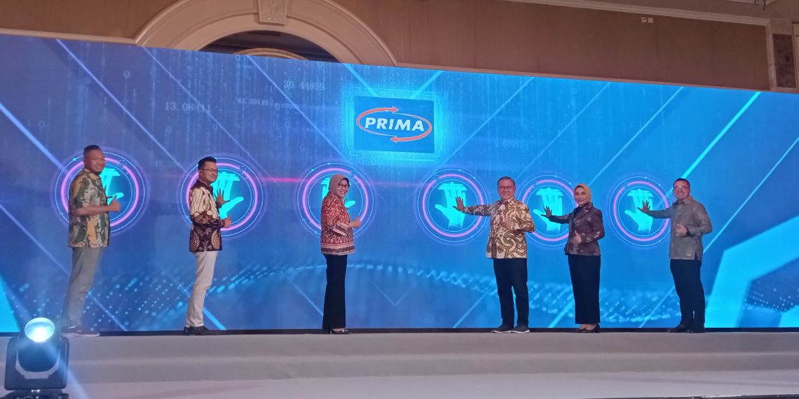 Rintis Tarik Tunai Tanpa Kartu