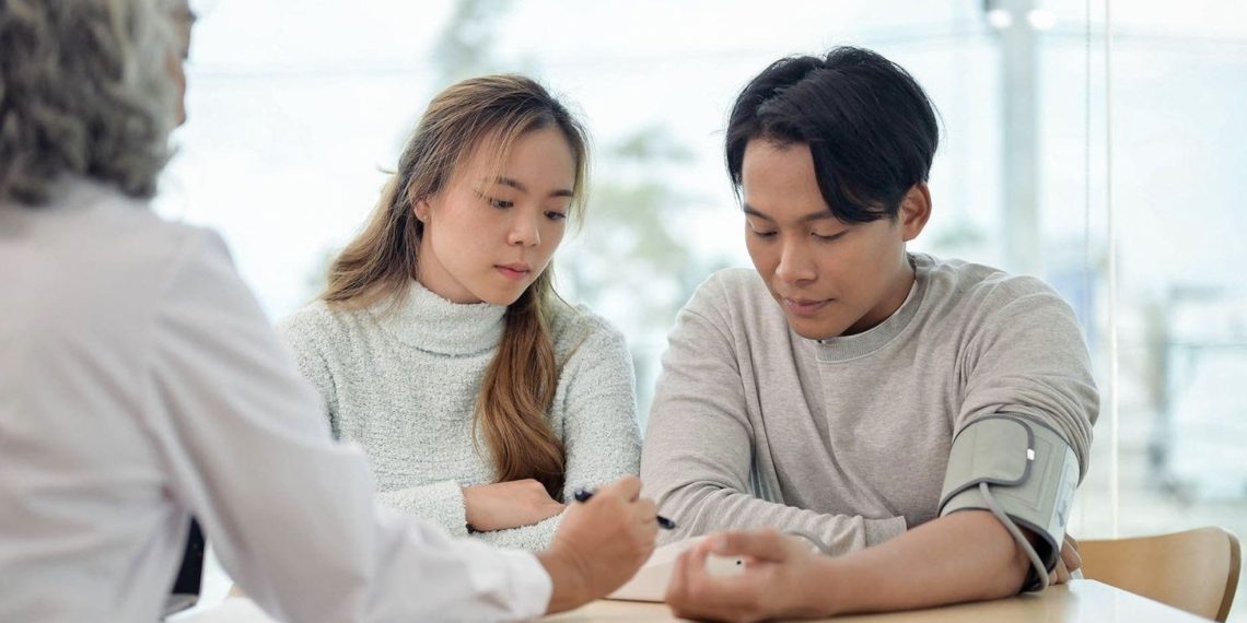 Ilustrasi pemeriksaan penyakit kritis