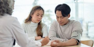 Ilustrasi pemeriksaan penyakit kritis