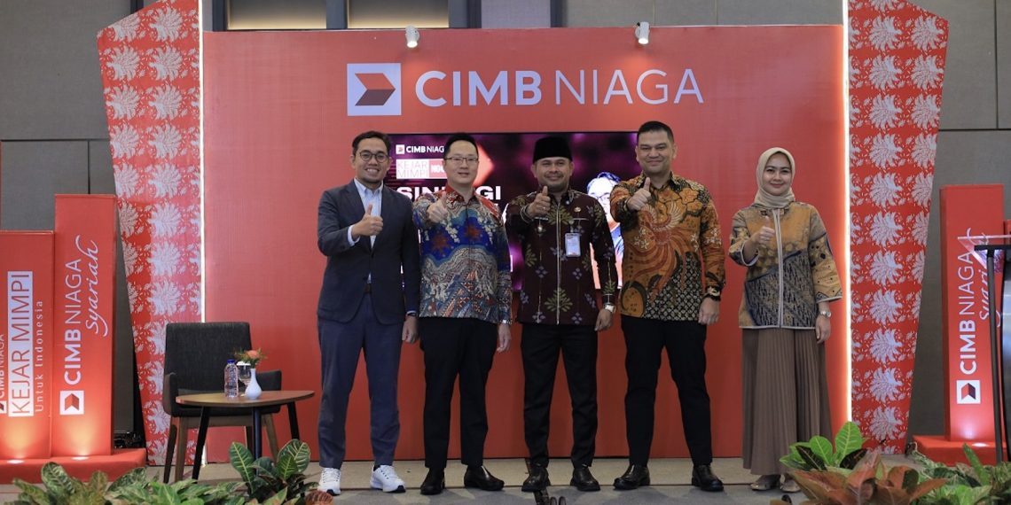 CIMB Niaga bersinergi dengan Gabungan Pelaksana Nasional Seluruh Indonesia (GAPENSI) Purwakarta melalui forum diskusi bisnis yaitu Ngobrolin Biznis (NGOBIZ)