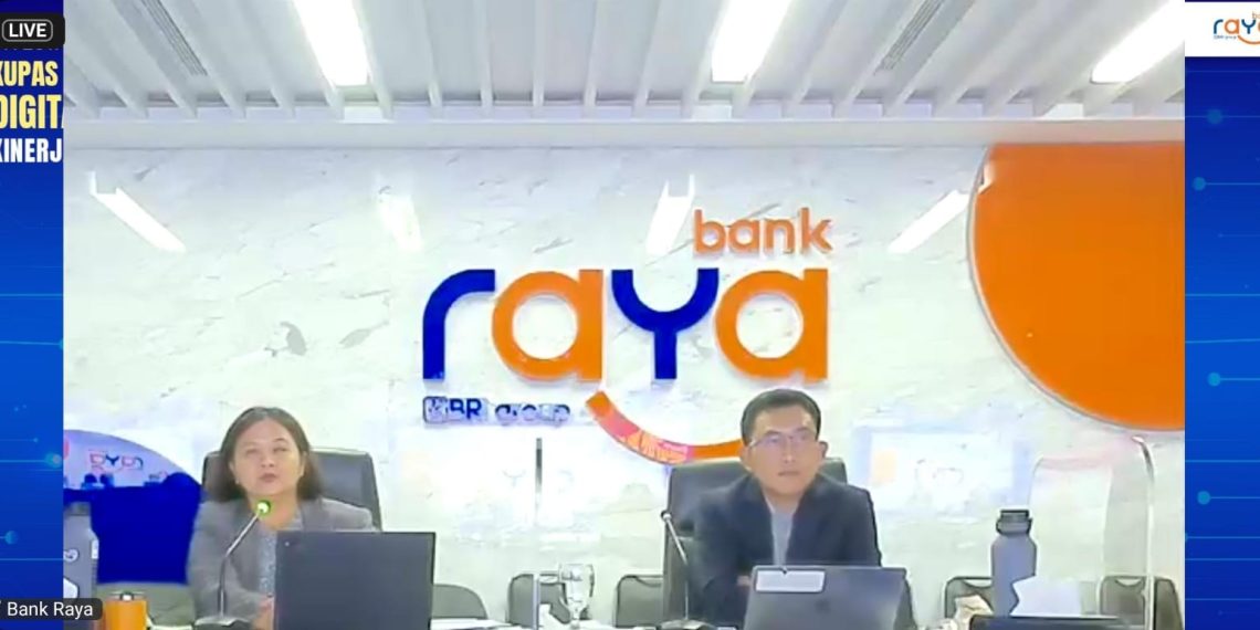 Direktur Keuangan Bank Raya, Rustarti Suri Pertiwi