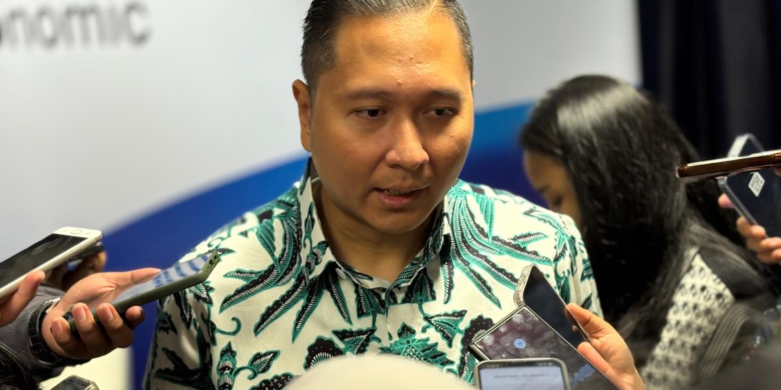 Chief Economist Permata Bank Josua Pardede (Foto : M.Ibrahim)