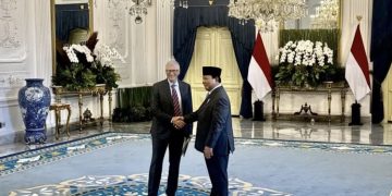 Presiden Prabowo Subianto (kanan) menerima kedatangan pendiri Microsoft dan tokoh filantropi dunia Bill Gates di Istana Merdeka, Jakarta, Rabu (7/5/2025). Foto : ANTARA