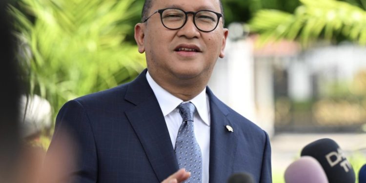 Menteri Investasi dan Hilirisasi/Kepala BKPM yang juga Kepala BPI Danantara Rosan Roeslani (Foto: BPMI Setpres)