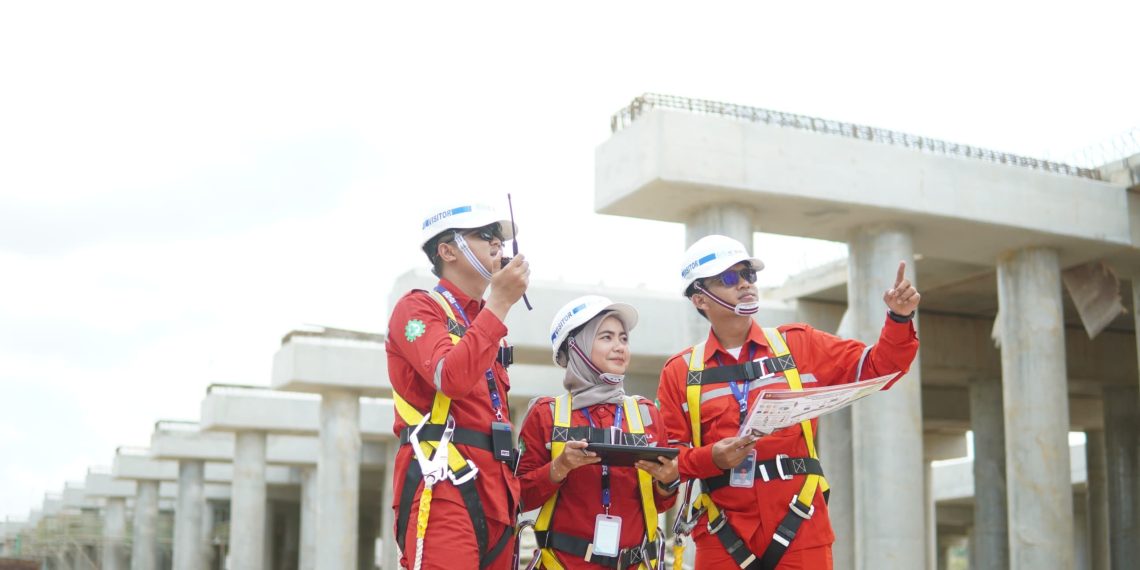 Ilustrasi para pekerja PT Wijaya Karya (Persero) Tbk (WIKA)