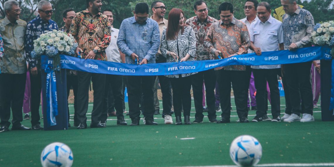 Dukung Prestasi Sepakbola, Bank Mandiri Resmikan Lapangan Mini-Soccer FIFA