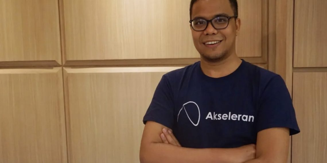 Ivan Nikolas Tambunan menjabat sebagai Komisaris Utama & Co-Founder Akseleran (foto: istimewa)