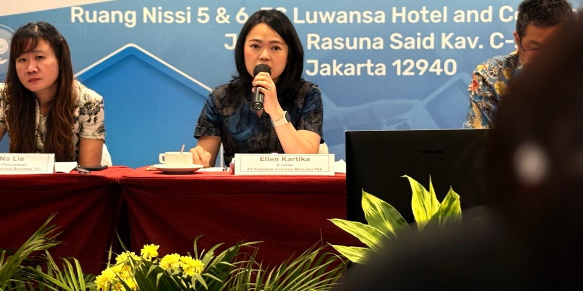 Direktur Investasi dan Portofolio PT Provident Investasi Bersama Tbk, Ellen Kartika (foto: M.Ibrahim)