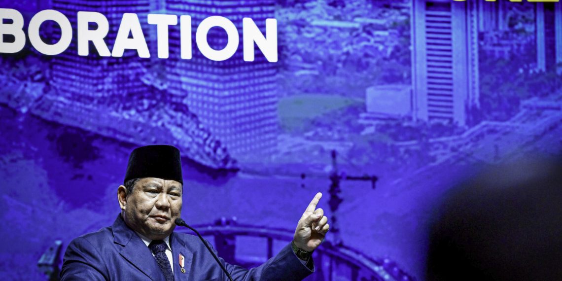 Presiden Prabowo Subianto memberikan pidato kunci pada Konferensi Internasional Infrastruktur Tahun 2025 yang diselenggarakan di Jakarta Convention Center (JCC), Jakarta, pada Kamis, 12 Juni 2025. (Foto: BPMI Setpres)