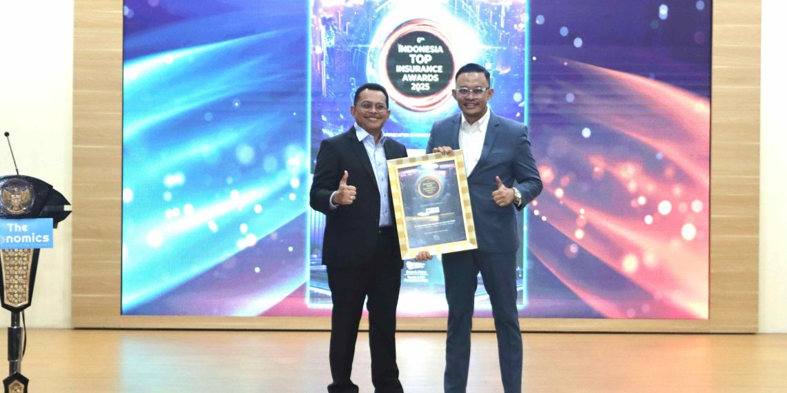 Askrindo Sabet Penghargaan Indonesia Top Insurance Award