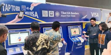 Layanan contactless dari VISA di Stasiun KA Bandara BNI City Dukuh Atas.