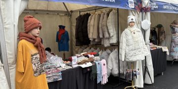 Salah satu tenant UKM di Jazz Gunung Bromo Series I yang menggunakan pembayaran BRImo