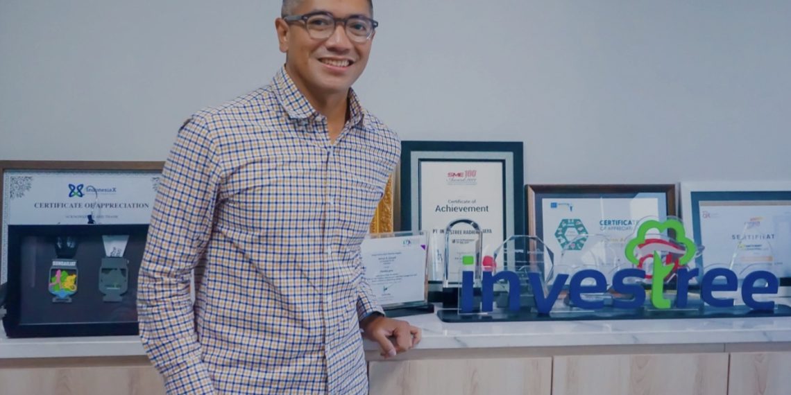 Mantan Direktur Utama PT Investree Radhika Jaya (Investree) Adrian Gunadi (foto: Istimewa)