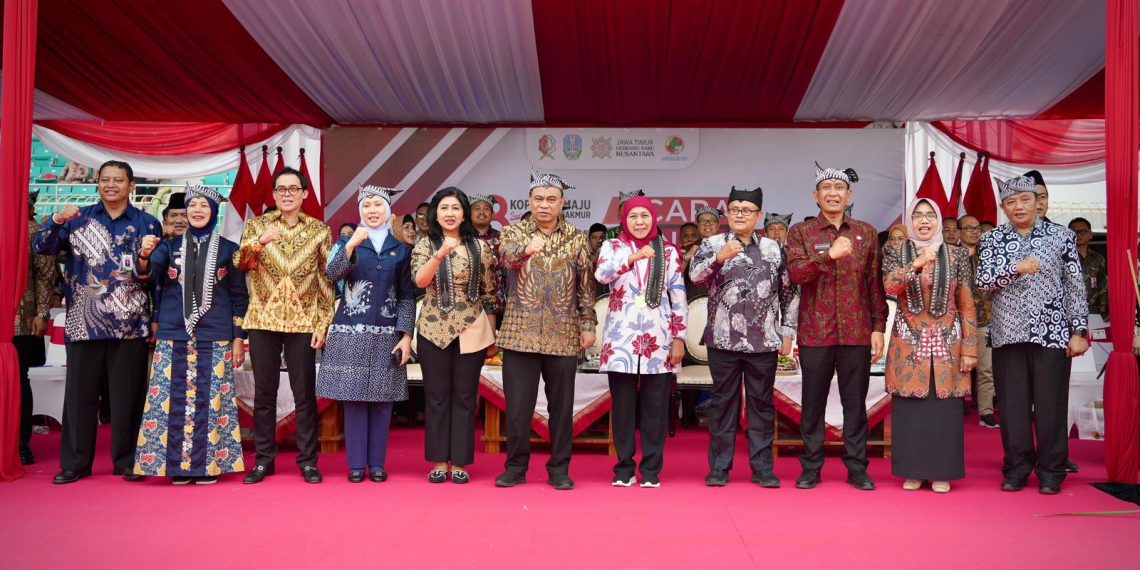 Menkop Budi Arie Setiadi dalam Puncak Peringatan Hari Koperasi Ke-78 dan Roadshow SERGAPP Jawa Timur, Kamis (17/7/2025).