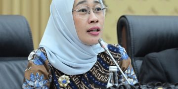 Ketua Komisi VI DPR RI Anggia Erma Rini saat Rapat Dengar Pendapat Komisi VI DPR RI dengan Direktur Utama PT Telkom Indonesia (Persero) Tbk Dian Siswarini di Gedung Nusantara I, Senayan, Jakarta, Rabu (2/7/2025). Foto: DPR