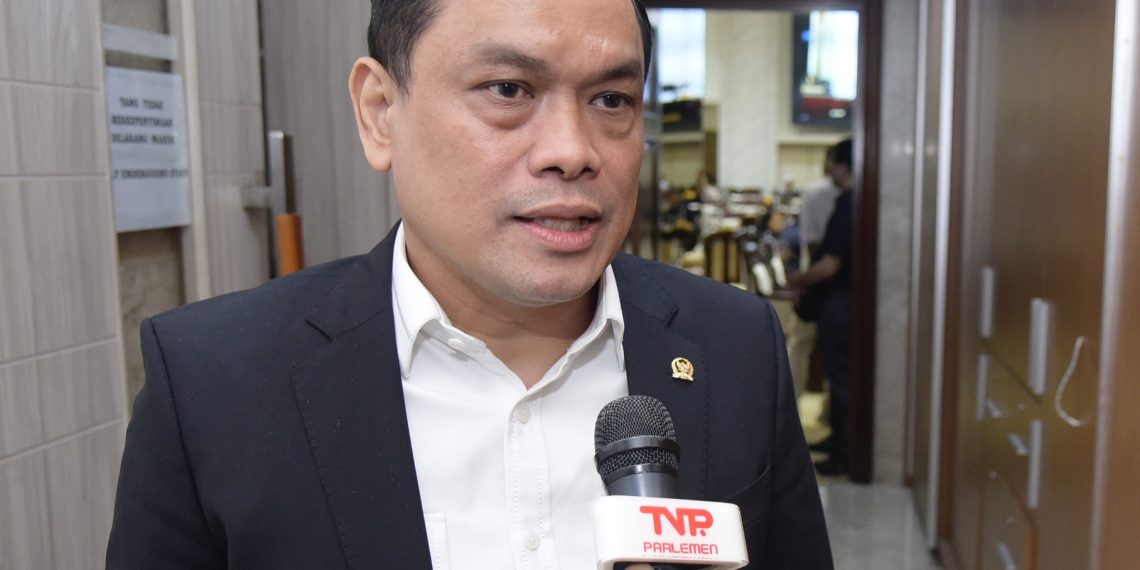 Anggota Komisi XI DPR RI Charles Meikyansah. (Foto : dpr)