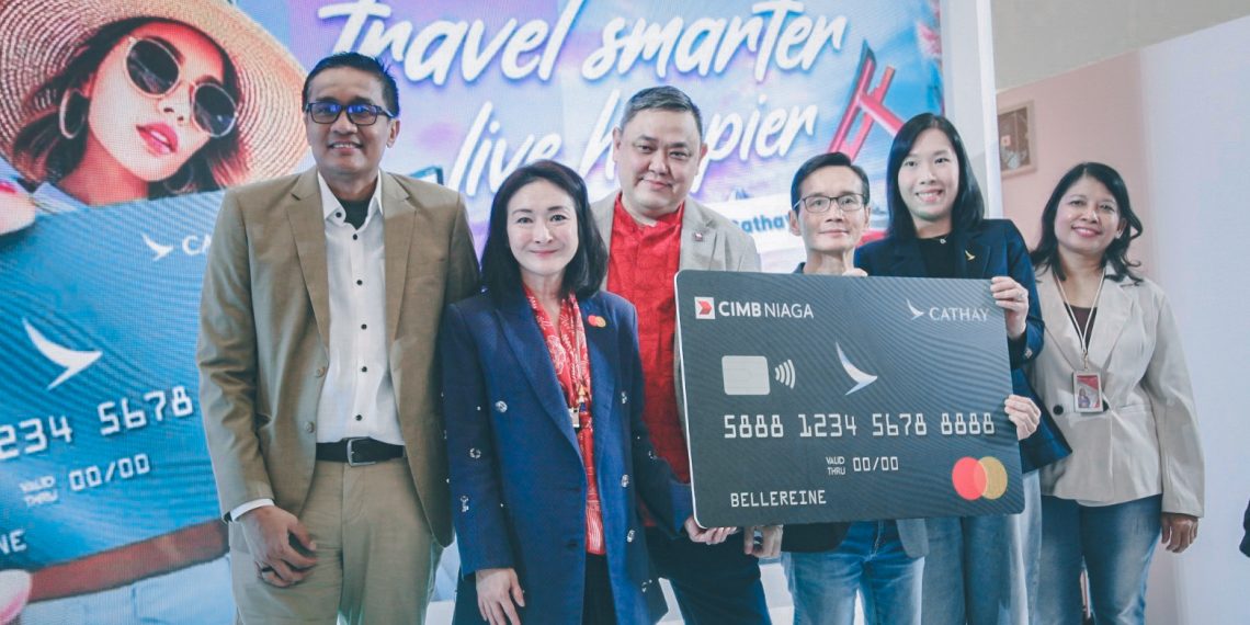 Peluncuran Kartu Kredit Co-Brand CIMB Niaga World Cathay