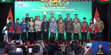 Pengukuhan Komite Pengembangan Keuangan Syariah