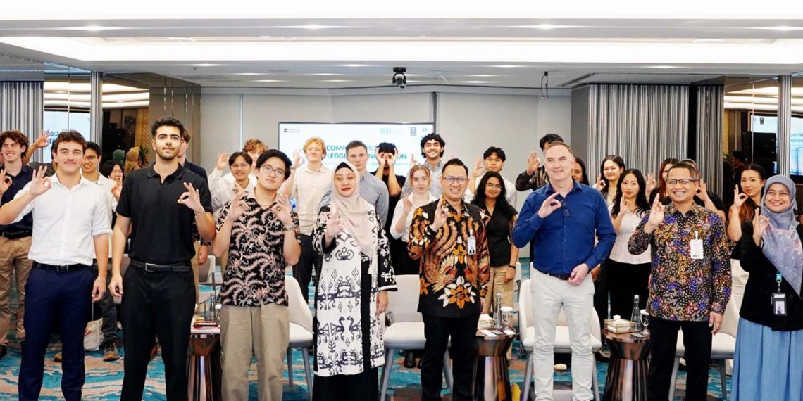BSI menerima kunjungan mahasiswa Melbourne University bersama UI untuk peningkatan literasi keuangan syariah, Jakarta
