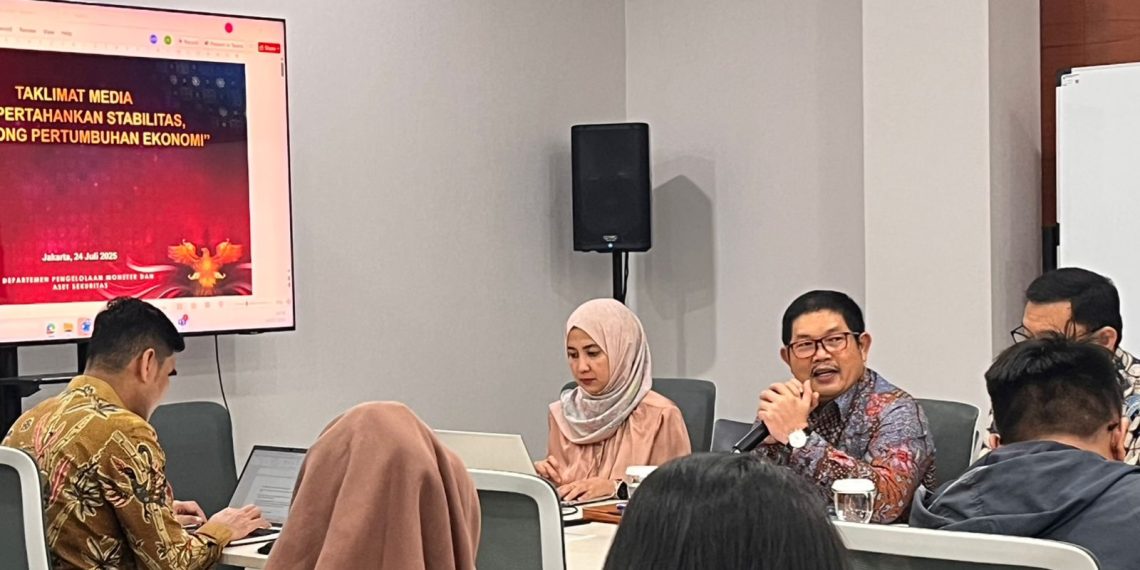 Kepala Departemen Pengelolaan Moneter dan Aset Sekuritas BI Erwin Gunawan Hutapea