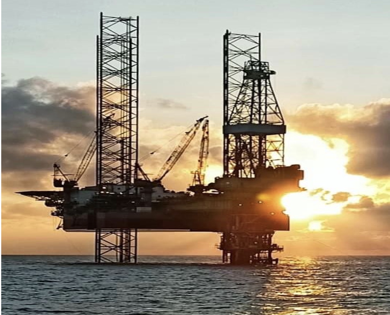 Sumur migas LLE-5ST di Lapangan Lima, berlokasi di area lepas pantai Kabupaten Karawang, Jawa Barat.