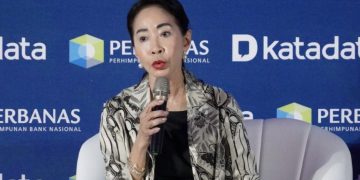 Ketua Bidang Hukum dan Kepatuhan Perhimpunan Bank-bank Nasional (Perbanas) Fransiska Oei (foto: Katadata)