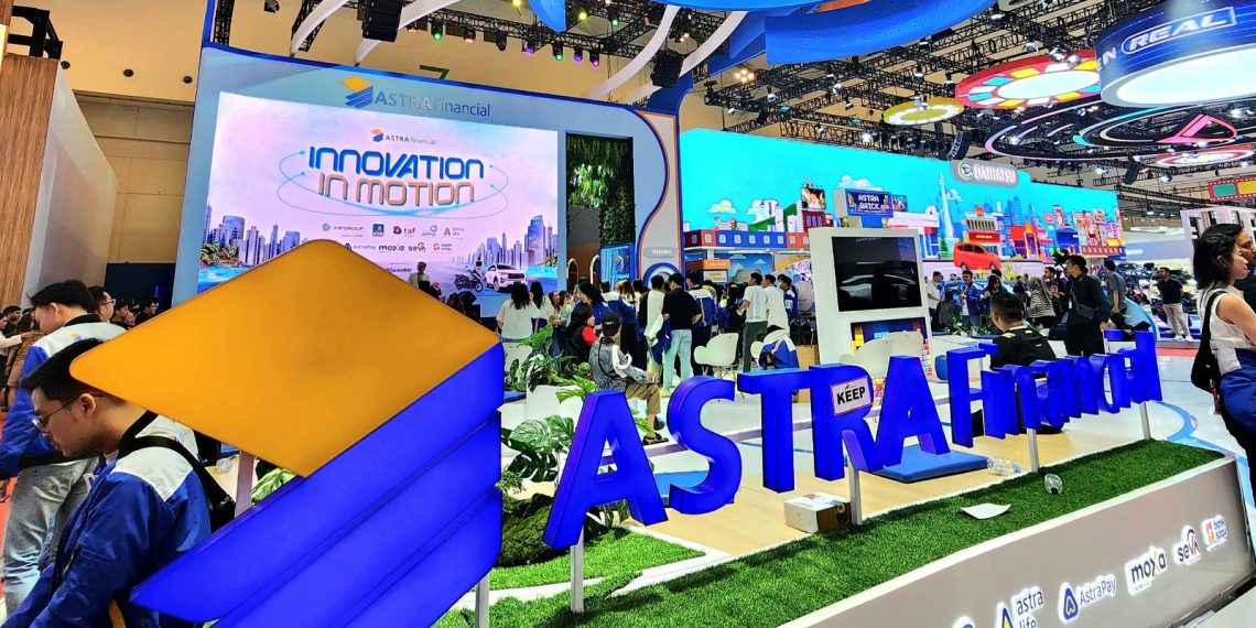 ● Astra Financial catatkan pencapaian nilai transaksi sebesar Rp 2,4 triliun, melampaui target sebesar 111,5%.