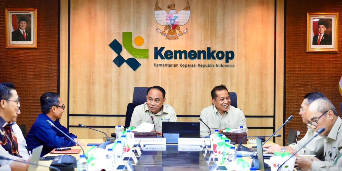 Audiensi Kemenkop dengan jajaran PT Telkom Indonesia, di Jakarta, Selasa (19/8).