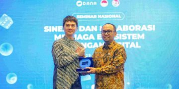 CEO Dana Vince Iswara dan Kepala PPATK Ivan Yustiavandana