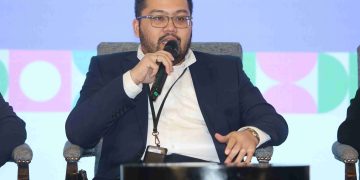 VP Digital Retail Banking Bank Mandiri, Harry Sofri Putranda, dalam acara Growth Summit 2025 yang digelar Moengage dan Infobank Digital, di Grand Ballroom Hotel Kempinski, Jakarta, Kamis, 7 Agustus 2025. (Foto: Zaenal Abdurrani)