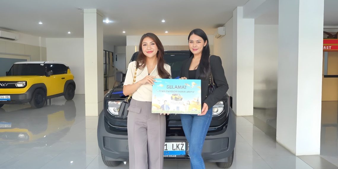 Green SM Serahkan Hadiah Mobil VinFast VF 3 kepada Pemenang ‘Ride Green Get Your Dream’