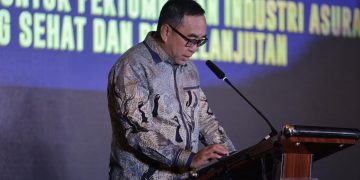 Ketua Umum Asosiasi Perusahaan Pembiayaan Indonesia (APPI), Suwandi Wiratno dalam acara Infobank Non-bank Financial Forum 2025: Pengawasan dan Pengaturan untuk Pertumbuhan Industri Asuransi & Pembiayaan yang Sehat dan Berkelanjutan, Jumat, 1 Agustus 2025.