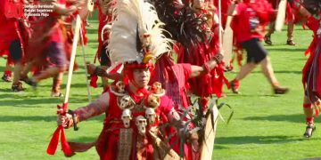 Tarian Kabasaran Tampil Memukau di Upacara HUT ke-80 Kemerdekaan RI