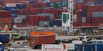 Perdagangan dan Reparasi Masuk Top 5 Investasi RI untuk Pertama Kalinya