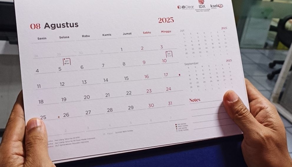 Kalender bulan Agustus
