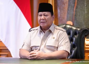 Presiden Prabowo Subianto menanggapi insiden memilukan atas meninggalnya pengemudi ojek online (ojol), Affan Kurniawan, akibat kendaraan taktis (rantis) Brimob yang melindas saat pembubaran aksi unjuk rasa, Kamis malam, 28 Agustus 2025. (Tangkapan layar YouTube @SekretariatPresiden: Julian)