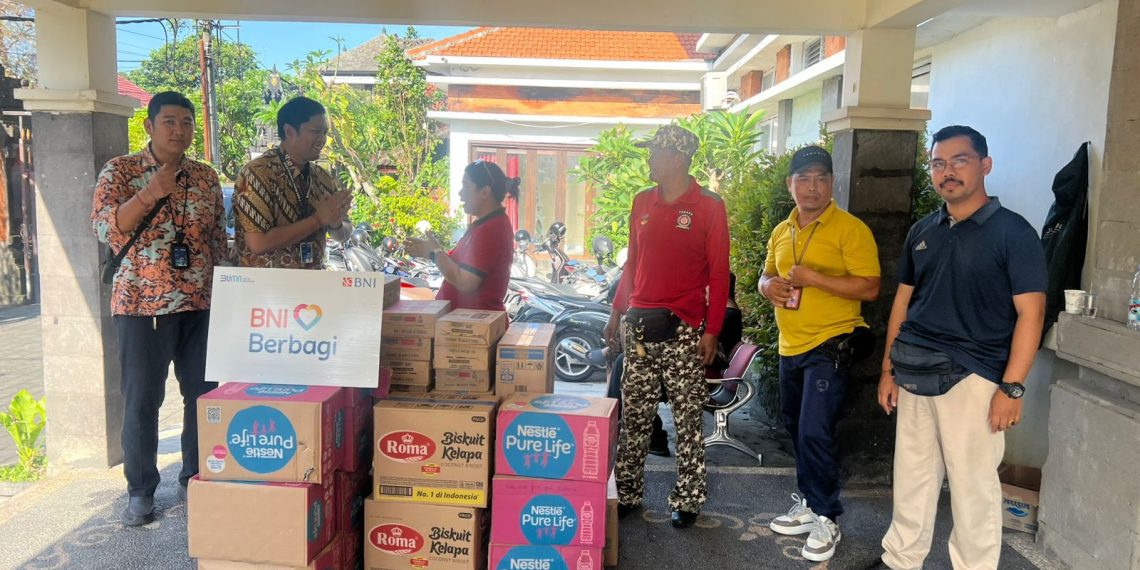 BNI salurkan bantuan darurat untuk korban banjir bandang di Bali dan NTT