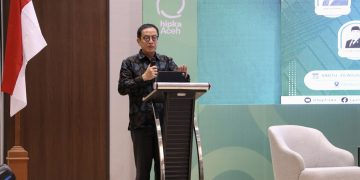 Dian dalam pertemuan dengan kalangan pengusaha dan industri perbankan syariah di Provinsi Aceh, Sabtu (30/8).