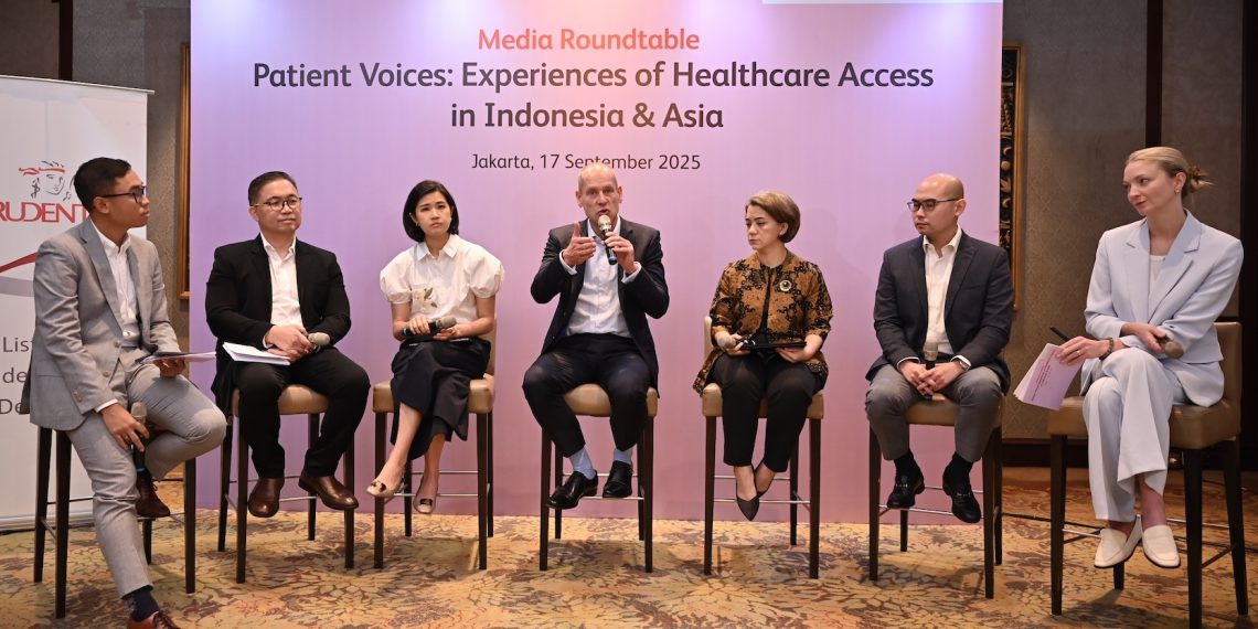 Prudential Indonesia dan Prudential Syariah hari ini secara resmi merilis temuan survei bekerja sama dengan Economist Impact, berjudul ‘Studi Prudential - Suara Pasien Indonesia: Terhimpit di antara Kebutuhan Perawatan, Biaya, dan Kejelasan Informasi’.