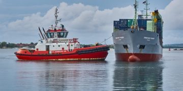 Salah satu kapal milik PT Humpuss Maritim Internasional Tbk HUMI