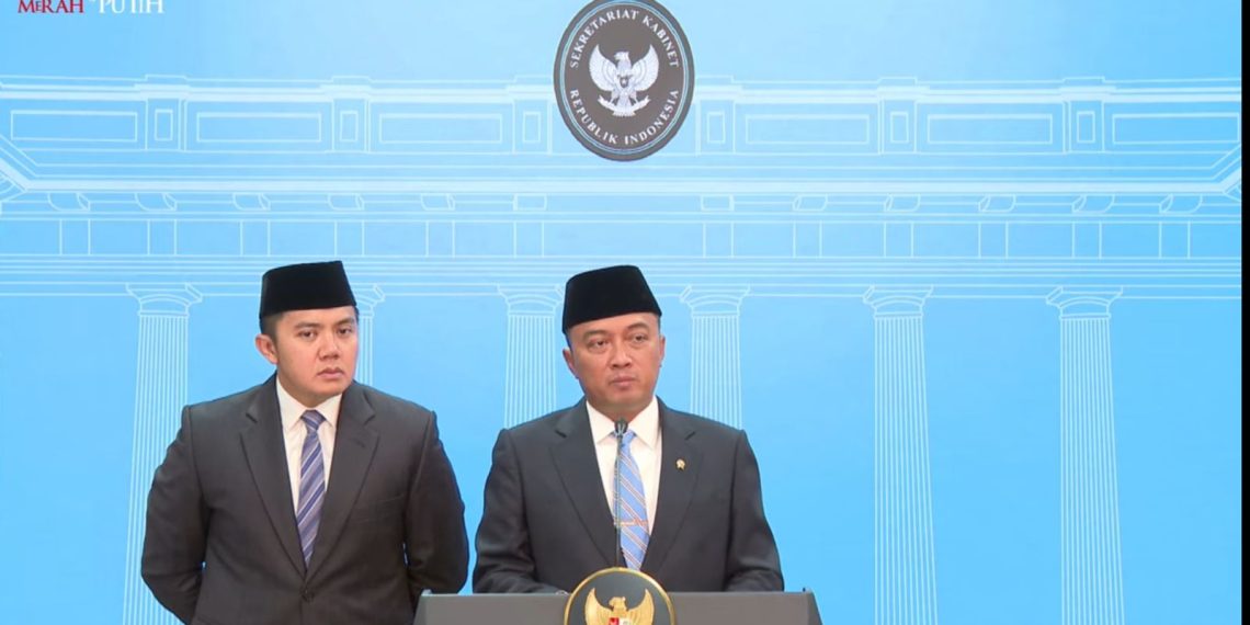 Menteri Sekretaris Negara Prasetyo Hadi dalam konferensi pers reshuffle kabinet di Kantor Presiden, Kompleks Istana Kepresidenan, Jakarta, Senin (8/9/2025).