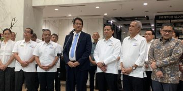 Menkeu Purbaya Yudhi Sadewa bersama Jajaran Kementerian Keuangan