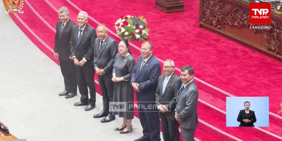 Rapat Paripurna asil uji kelayakan (Fit and Proper Test) Calon Anggota Dewan Komisioner Lembaga Penjamin Simpanan