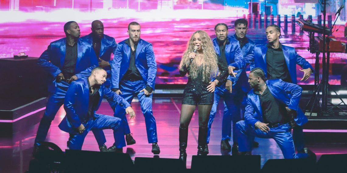 Mariah Carey Sukses Memukau Ribuan Nasabah OCBC dalam Private