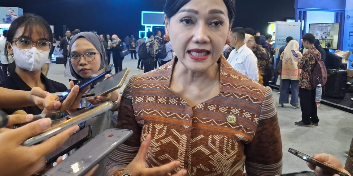 Kepala Eksekutif Pengawas Perilaku Pelaku Usaha Jasa Keuangan, Edukasi, dan Pelindungan Konsumen OJK, Friderica Widyasari Dewi. (Foto: Khoirifa)